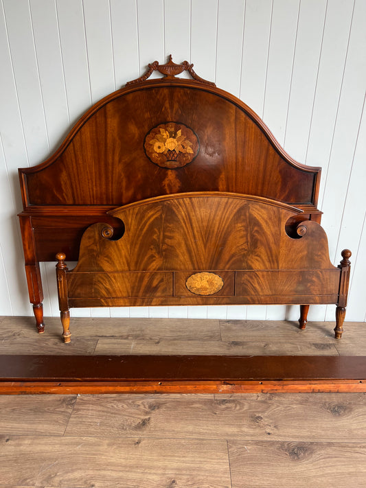 Vintage Mahagony Full/Double Bedframe
