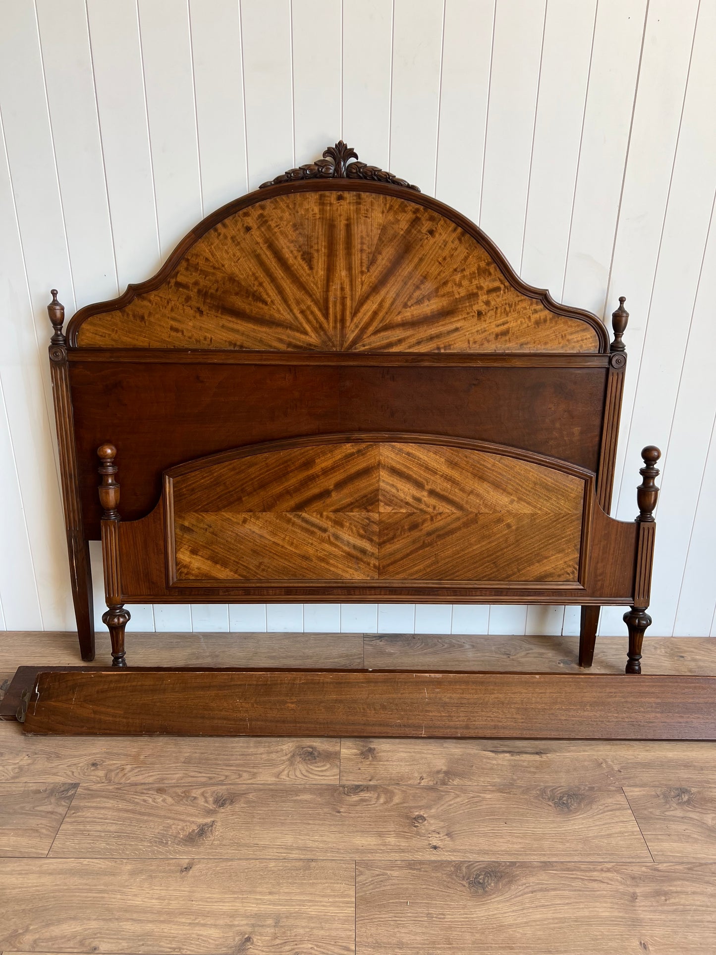 Vintage Wood Full/Double Bedframe